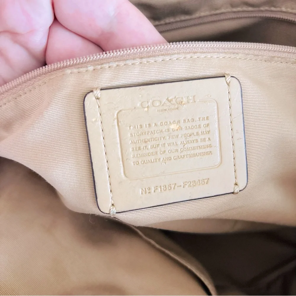 Coach stylish tote